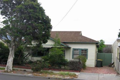 34 Newcastle St, Newport, VIC 3015