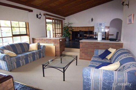 Property photo of 4 Lewis Close Bright VIC 3741