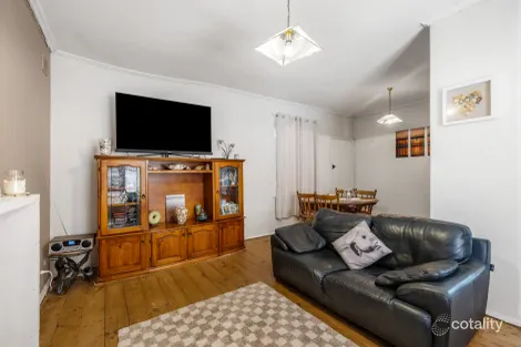Property photo of 28 Radford Avenue Clearview SA 5085