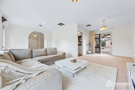 Property photo of 19 Fernbank Crescent Mulgrave VIC 3170