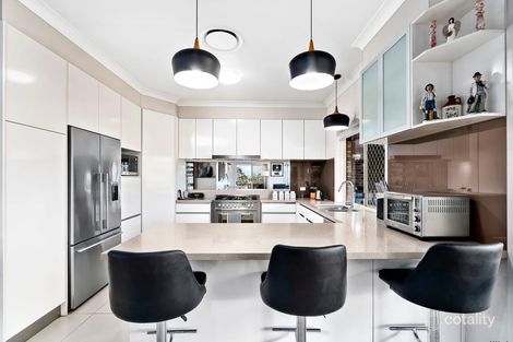Property photo of 36 Tralee Drive Banora Point NSW 2486