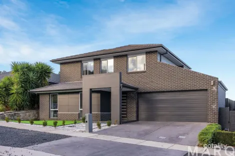 Property photo of 16 Kevin Curtis Crescent Casey ACT 2913