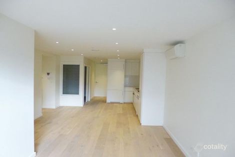 Property photo of 212/11 Wellington Street St Kilda VIC 3182