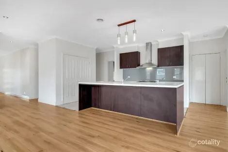 Property photo of 21 Hemsley Drive Deer Park VIC 3023