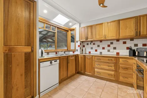 Property photo of 4 Atherton Close Greenfields WA 6210