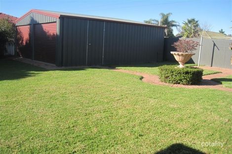 Property photo of 13 Elanora Place Glenfield Park NSW 2650