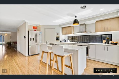 Property photo of 24 Freemont Circuit Truganina VIC 3029