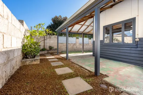 Property photo of 142 Augustus Street Geraldton WA 6530