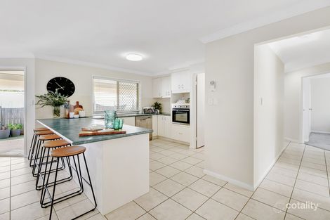 Property photo of 8 Cotton Close Forest Lake QLD 4078