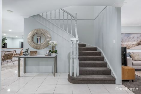 Property photo of 54 Saint Andrews Crescent Carindale QLD 4152