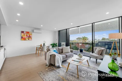 202/193 Mckinnon Rd, Mckinnon, VIC 3204