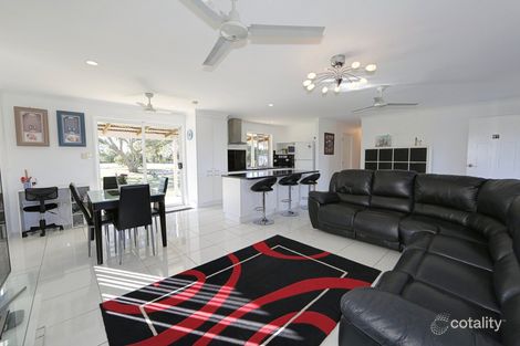 Property photo of 27 Spinnaker Boulevard Innes Park QLD 4670