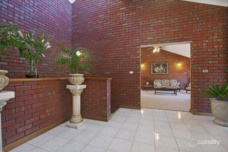 Property photo of 10 Cadiz Court Gulfview Heights SA 5096