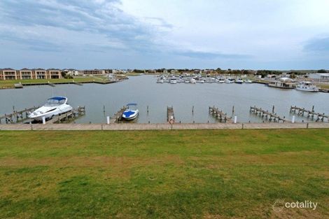 Property photo of 3 Tolarno Drive Hindmarsh Island SA 5214