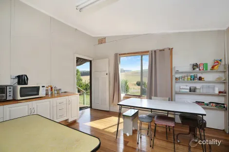 Property photo of 2 Waarre Road Port Campbell VIC 3269