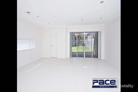 Property photo of 129 Fitzwilliam Road Toongabbie NSW 2146