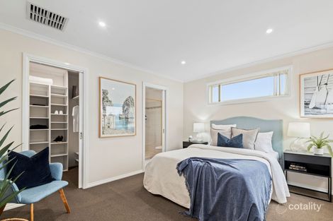 Property photo of 7 Orchard Grove Frankston South VIC 3199