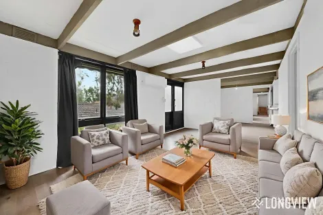 35 Myoora Dr, Mooroolbark, VIC 3138