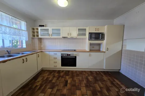 Property photo of 7/27 The Esplanade St Lucia QLD 4067