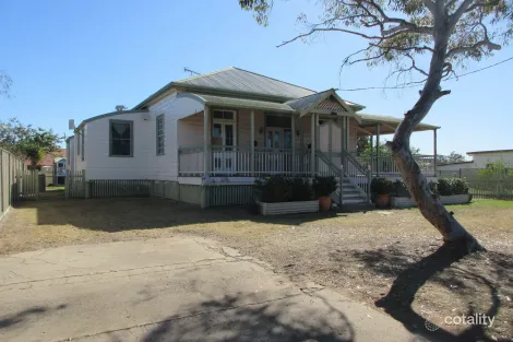 35 Milne St, Tara, QLD 4421