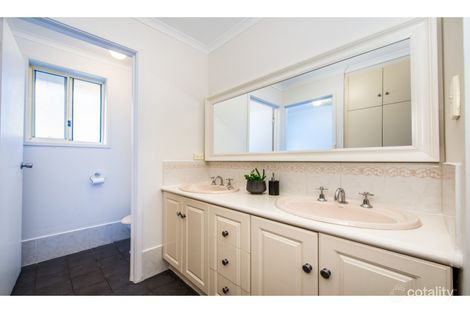 Property photo of 9 Hamilton Court Sheidow Park SA 5158