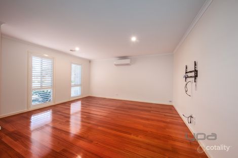 Property photo of 24 Strickland Crescent Burnside VIC 3023