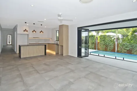 Property photo of 29 Grevillea Maudsland QLD 4210