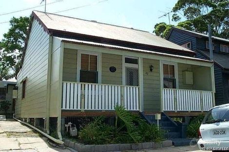 42 Mitchell St, Tighes Hill, NSW 2297