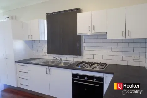 70 Bingfield Rd E, Medina, WA 6167