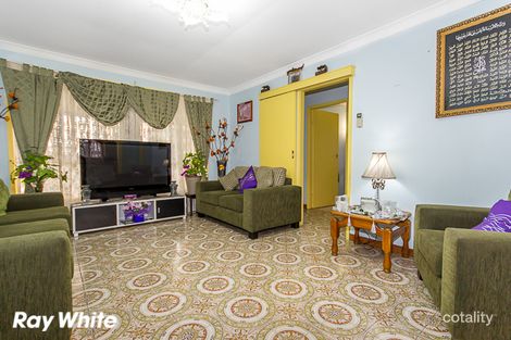 Property photo of 98 Chifley Street Smithfield NSW 2164