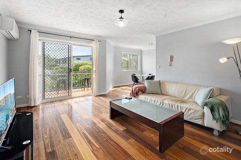 Property photo of 4/42 Whytecliffe Street Albion QLD 4010