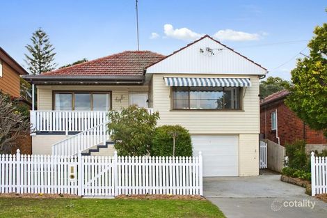 8 Smith Ave, Allambie Heights, NSW 2100