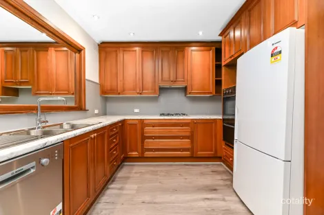 Property photo of 18 Summit Road Burwood VIC 3125