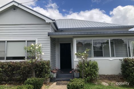 Property photo of 235 Meade Street Glen Innes NSW 2370