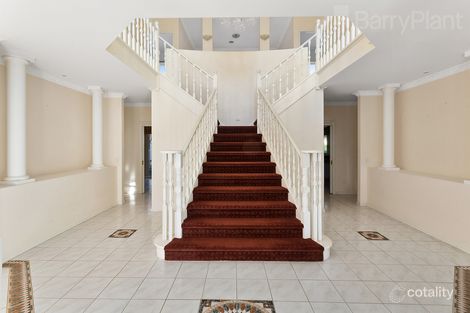 2-4 Cranston Cl, Narre Warren North, VIC 3804