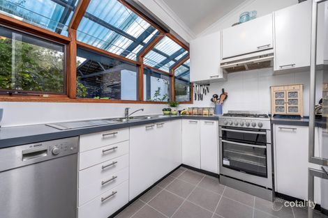 Property photo of 27 Fenwick Place Belconnen ACT 2617