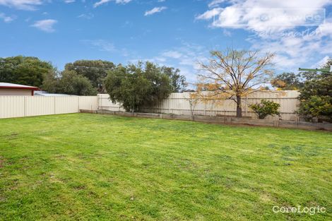 Property photo of 61 Undurra Drive Glenfield Park NSW 2650