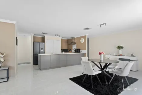 Property photo of 10 Ewood Pass Baldivis WA 6171