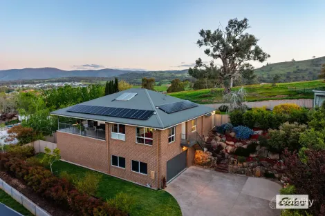 Property photo of 48C Avondale Drive Wodonga VIC 3690