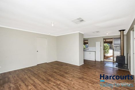 Property photo of 6 Bottlebrush Place Bindoon WA 6502