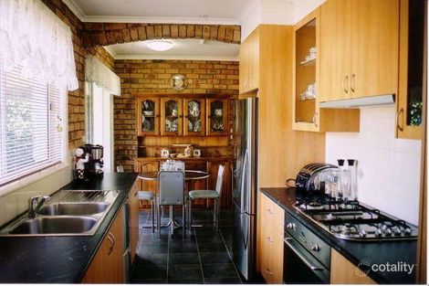 Property photo of 1 Paul Road Forest Hill VIC 3131