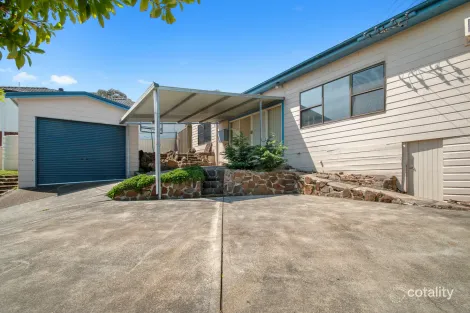 55 Buena Vista Ave, Lake Heights, NSW 2502
