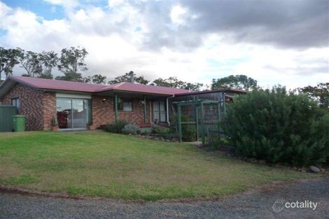 56 Main St, Meringandan, QLD 4352