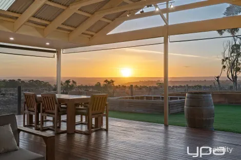 Property photo of 24 Hopetoun Park Road Hopetoun Park VIC 3340