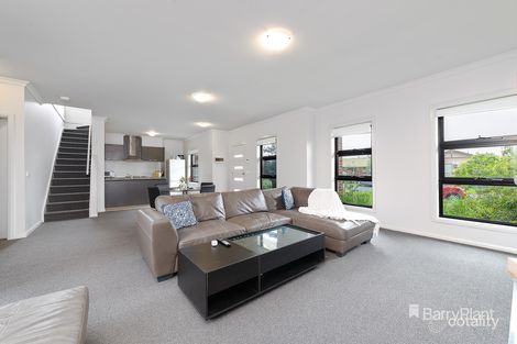 Property photo of 1/5 Dixie Court Meadow Heights VIC 3048