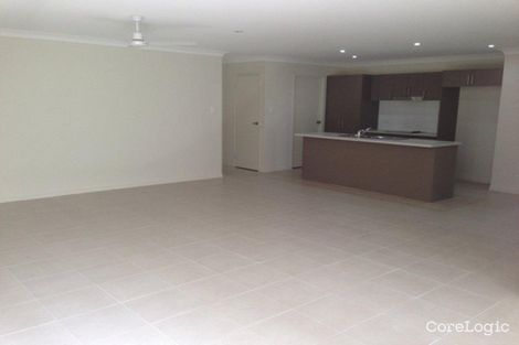 Property photo of 33 Darug Avenue Glenmore Park NSW 2745