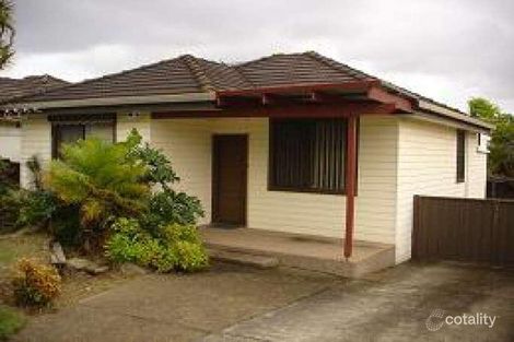 Property photo of 13 Rowley Street Smithfield NSW 2164