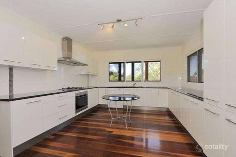 Property photo of 89 Irwin Terrace Oxley QLD 4075