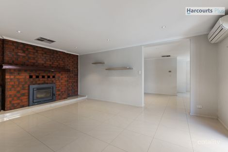 Property photo of 12 Koomooloo Crescent Hallett Cove SA 5158
