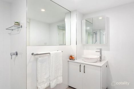 Property photo of 106/2 Roscrea Avenue Randwick NSW 2031